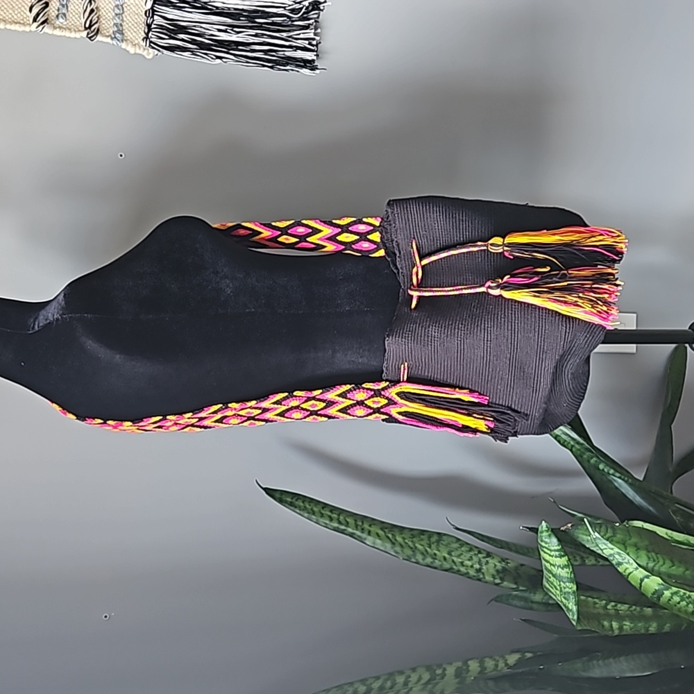 Wayuu Tribe Hand Crochet Bucket Bag